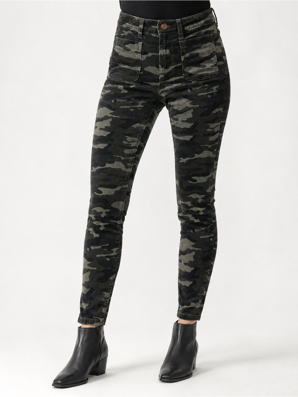 Anthropologie Pilcro and the Letterpress Camo Corduroy Skinny Pants Size 26